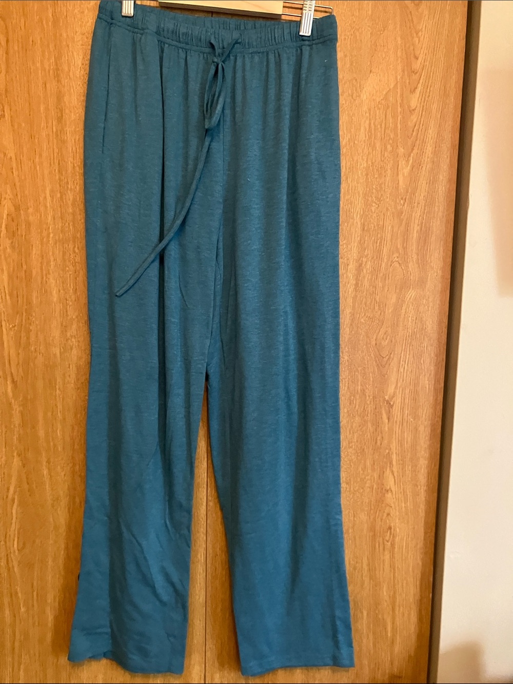 Women’s casual pants